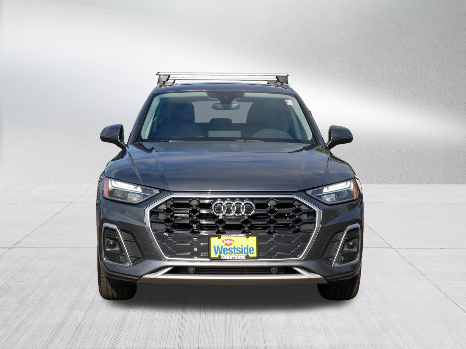 Used 2022 Audi Q5 2.0T Premium Plus AWD/4WD image 2