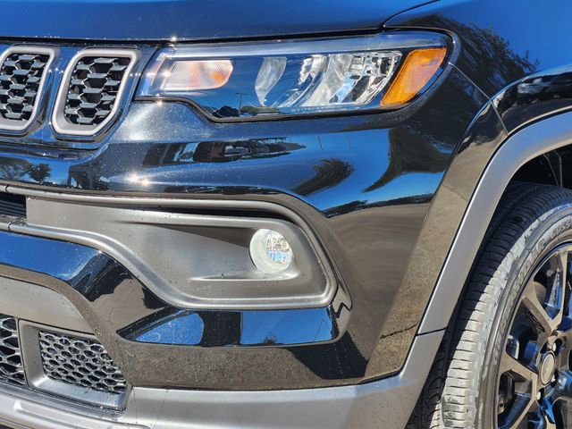 New 2026 Jeep Compass Latitude image 5