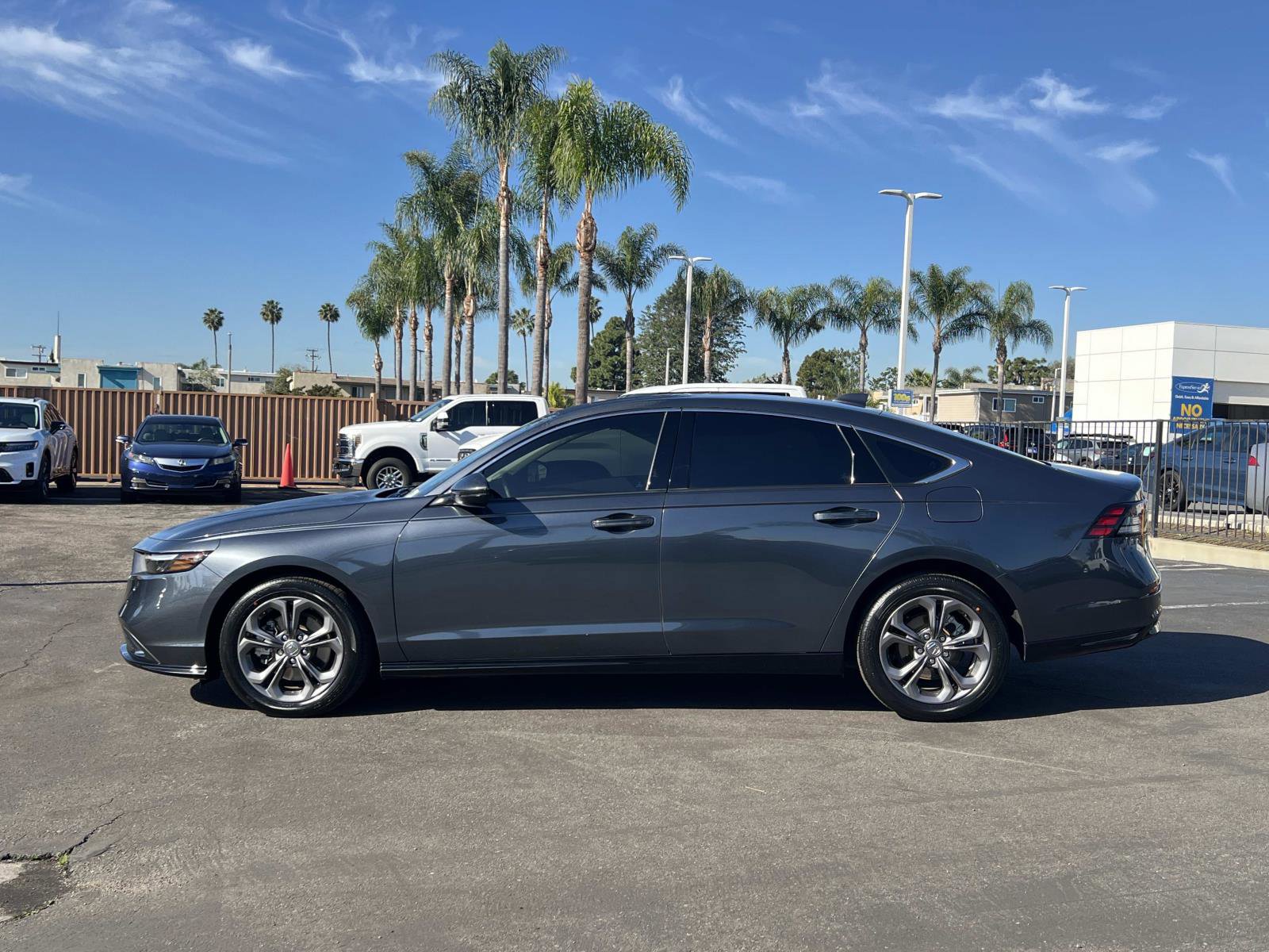 Certified 2025 Honda Accord EX-L image 2