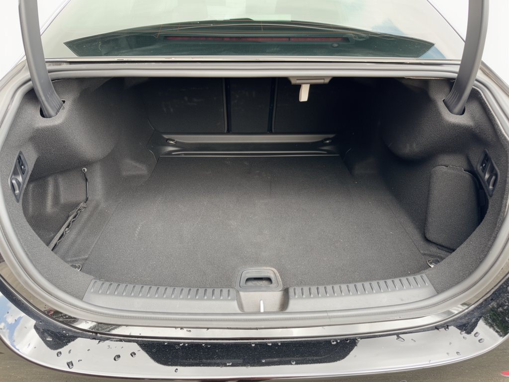 Used 2025 Mercedes-Benz E 350 Sedan w/ Winter Package image 28