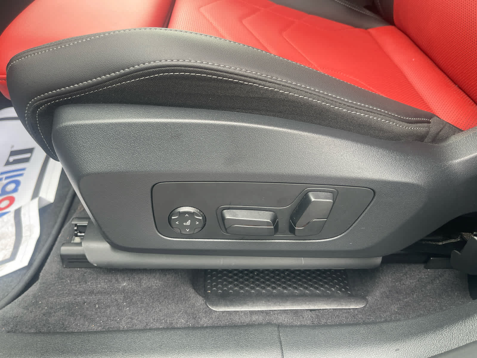 Used 2025 BMW X1 M35i w/ Premium Package AWD/4WD image 12