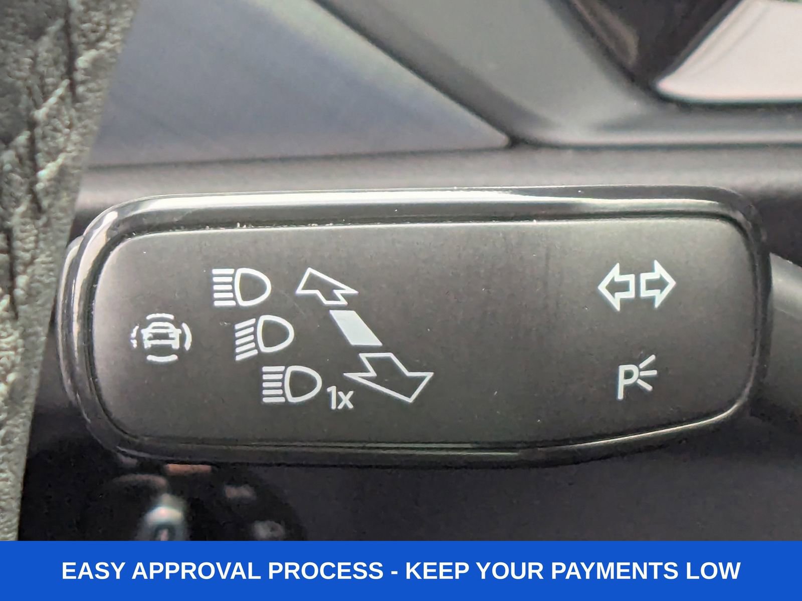 Used 2024 Volkswagen Jetta SE image 36