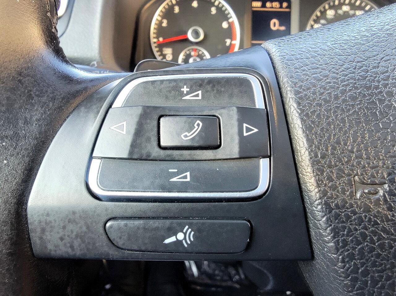 Used 2013 Volkswagen Eos Komfort image 39