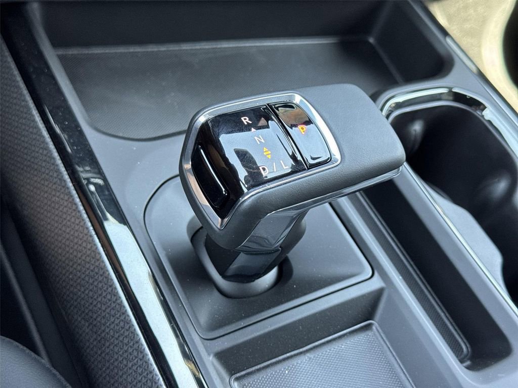 New 2026 Chevrolet Silverado 1500 ZR2 w/ ZR2 Bison Edition AWD/4WD image 15