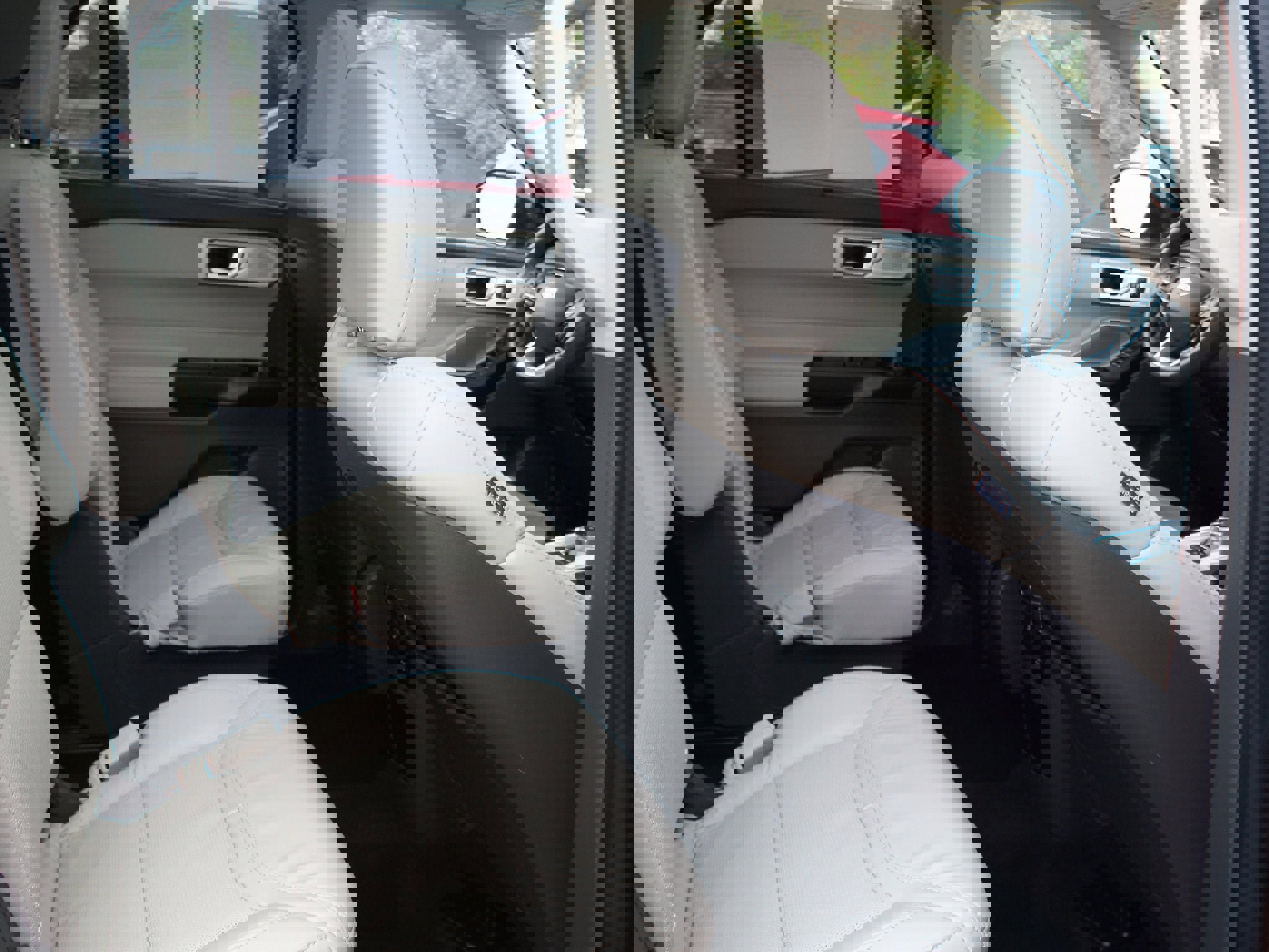 Used 2020 Ford Explorer Platinum w/ Premium Technology Package image 23