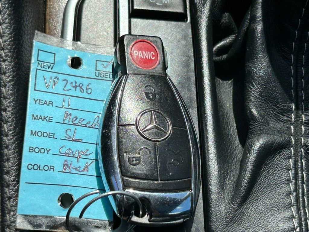 Used 2011 Mercedes-Benz SL 550 image 38