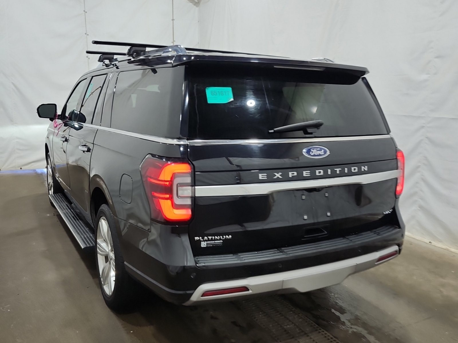 Used 2022 Ford Expedition Max Platinum AWD/4WD image 7