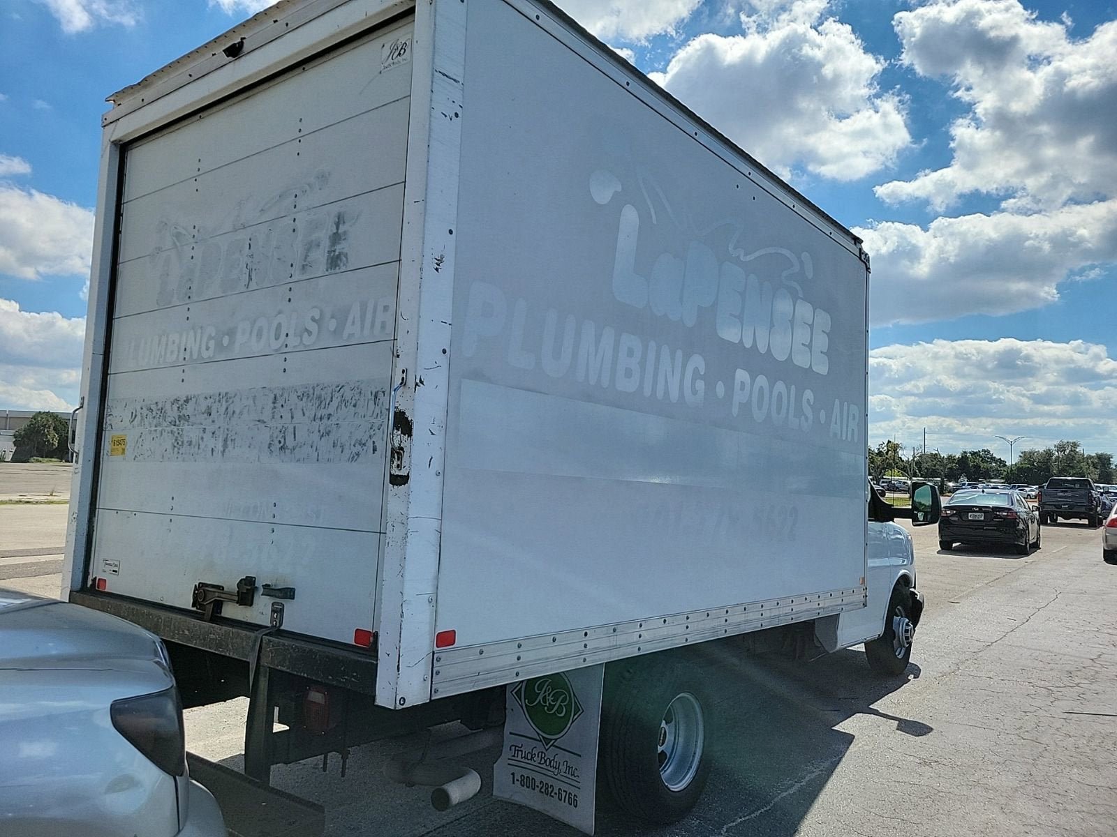 Used 2017 GMC Savana 3500 image 8