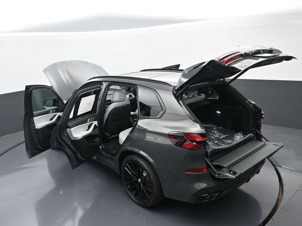 New 2026 BMW X5 M60i AWD/4WD image 40