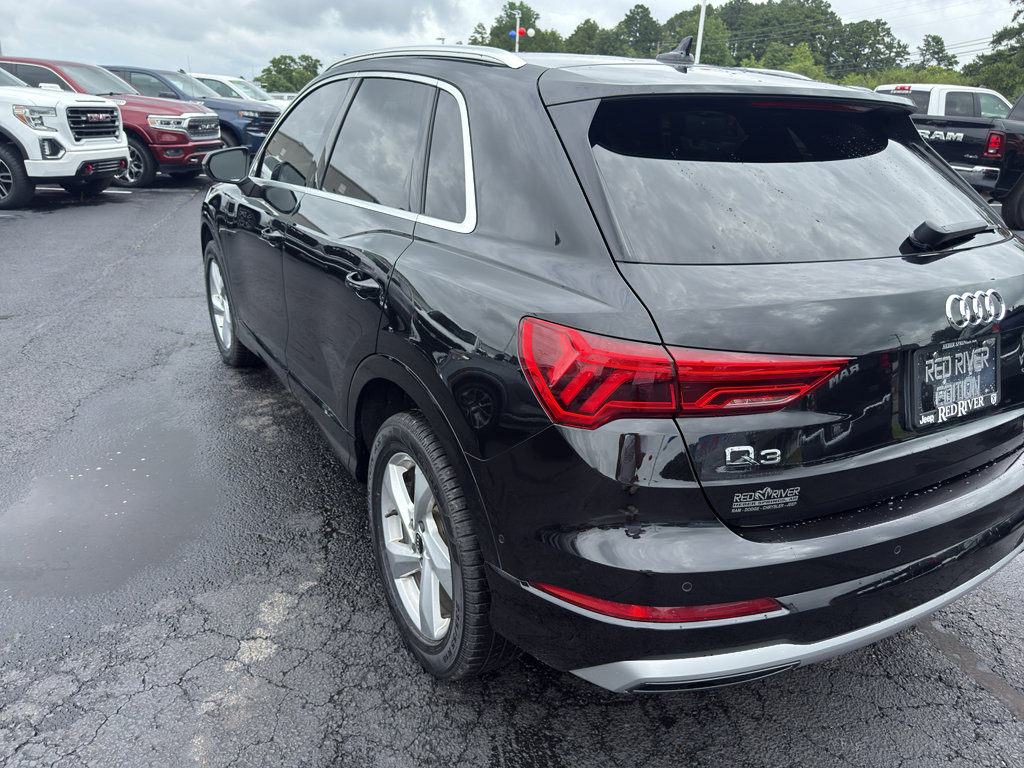 Used 2021 Audi Q3 2.0T Premium Plus w/ Premium Plus Package AWD/4WD image 7