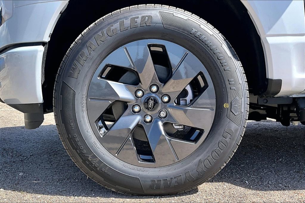 New 2025 Ford F150 Lightning Flash image 10