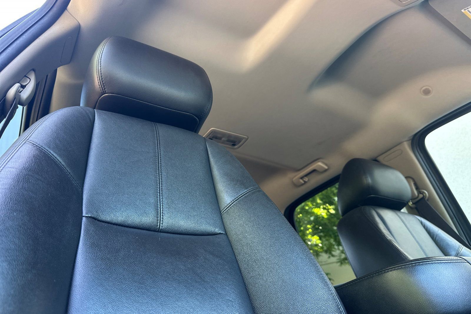 Used 2011 Chevrolet Silverado 2500 LTZ w/ LTZ Plus Package image 19