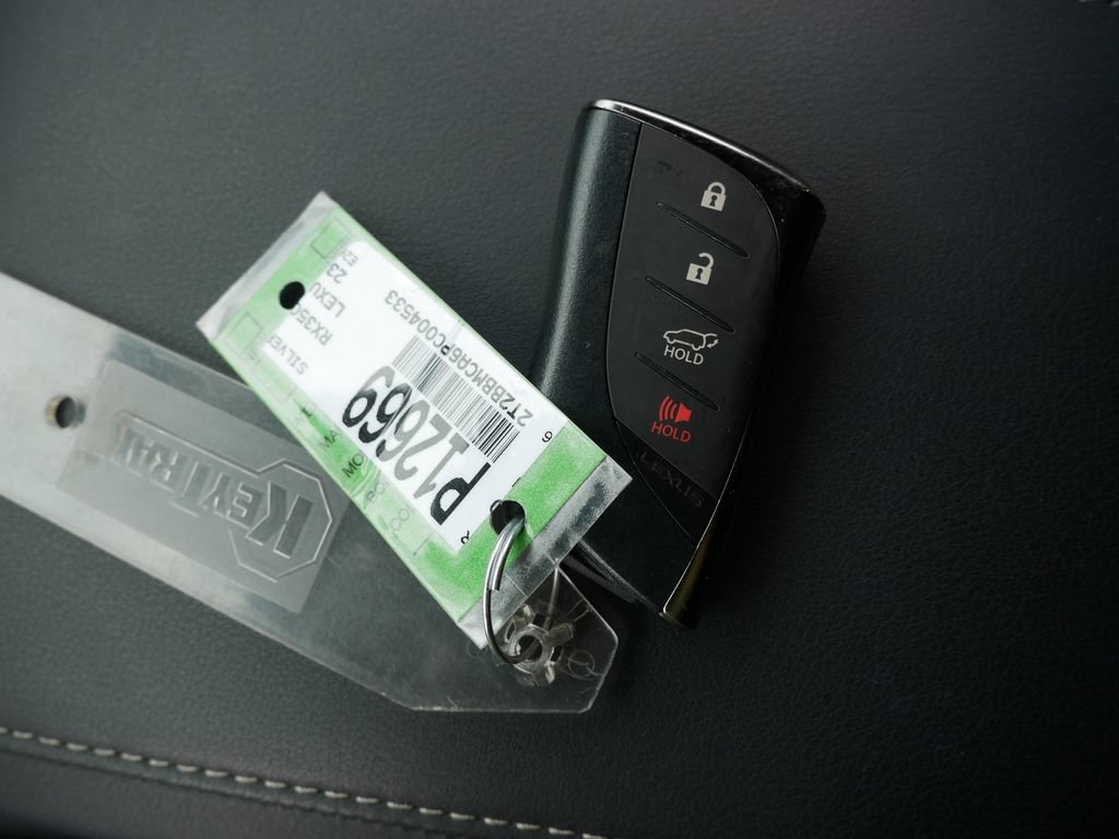 Used 2023 Lexus RX 350 w/ Accessory Package (Z1) AWD/4WD image 29