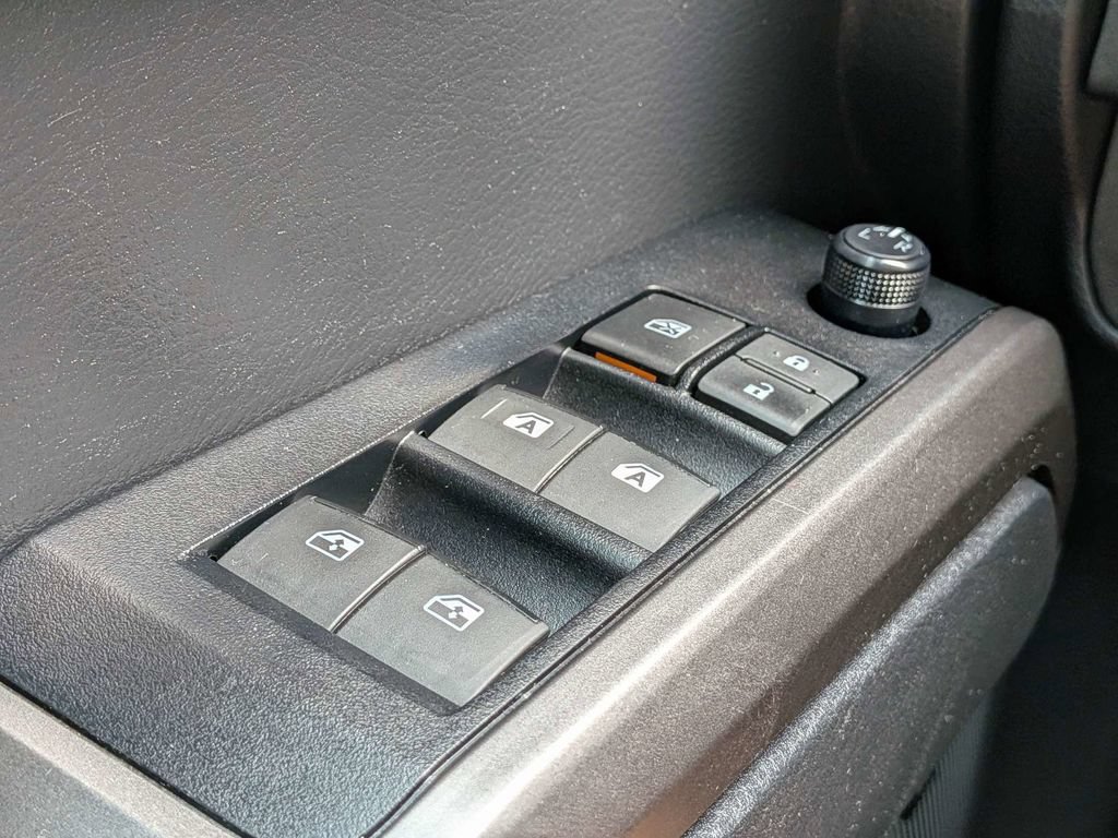 Used 2022 Toyota Tacoma Limited AWD/4WD image 30