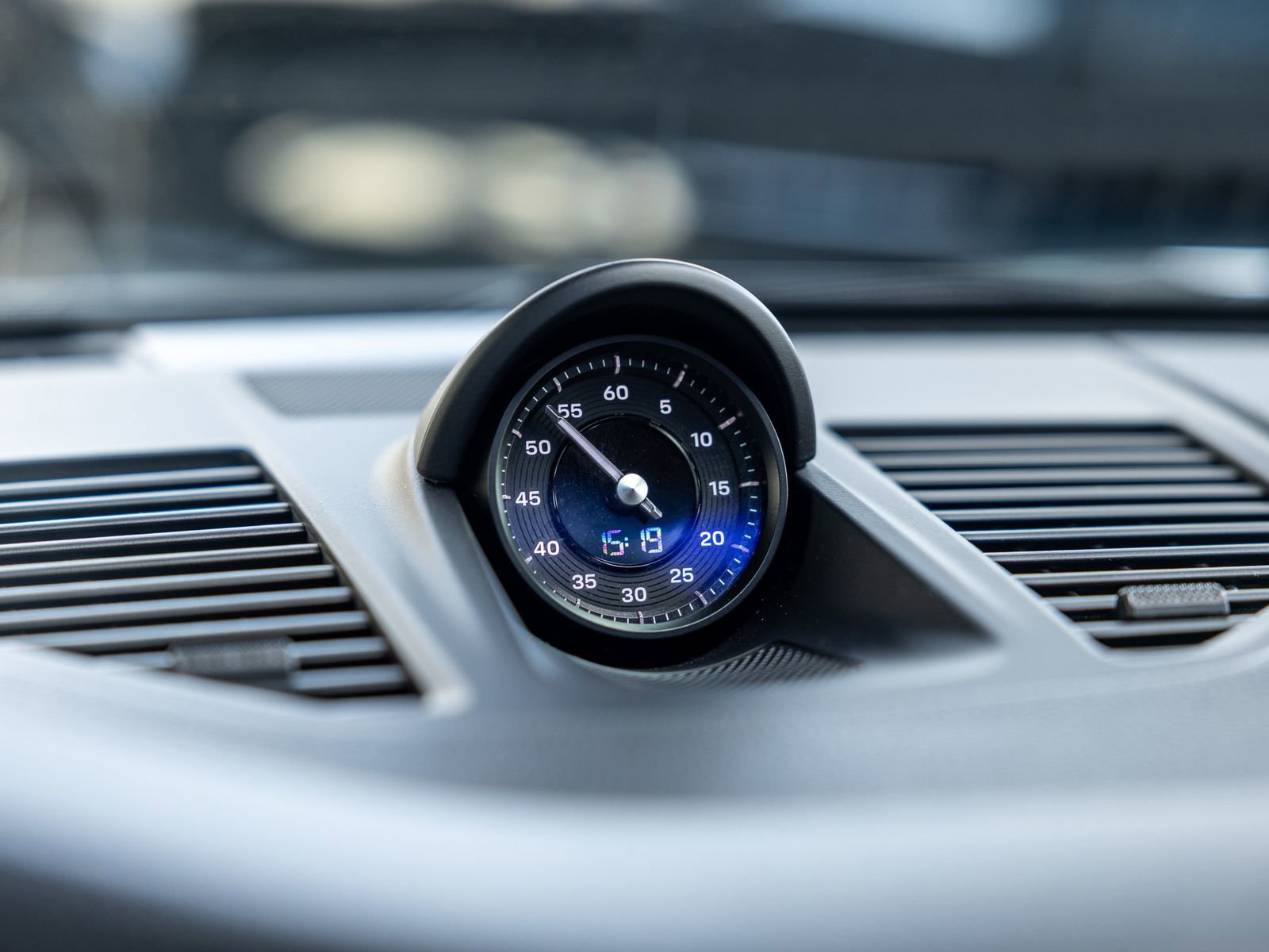 Certified 2024 Porsche 911 Carrera S image 30