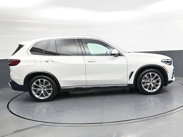 Used 2021 BMW X5 xDrive45e AWD/4WD image 3