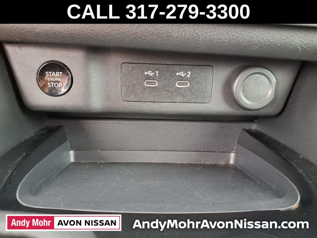 Used 2024 Nissan Rogue S FWD image 25