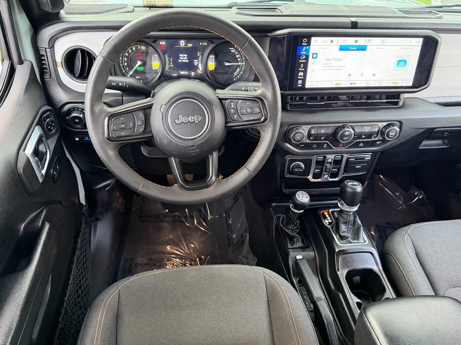 Used 2024 Jeep Wrangler Unlimited w/ Convenience Group AWD/4WD image 13