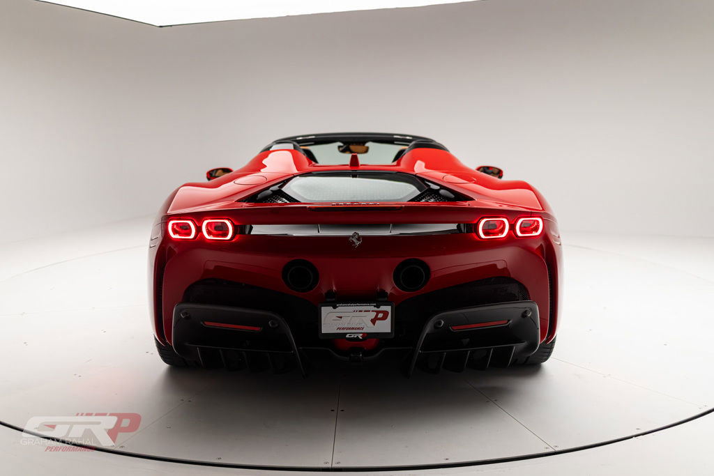 Used 2024 Ferrari SF90 Spider AWD/4WD image 4
