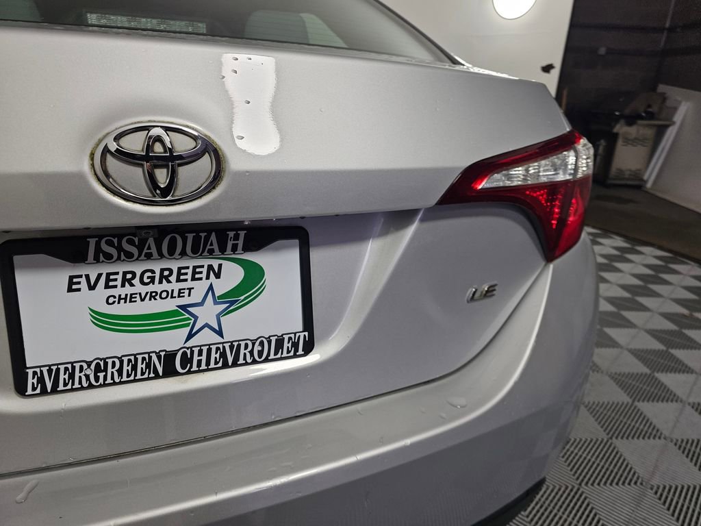 Used 2016 Toyota Corolla LE image 16