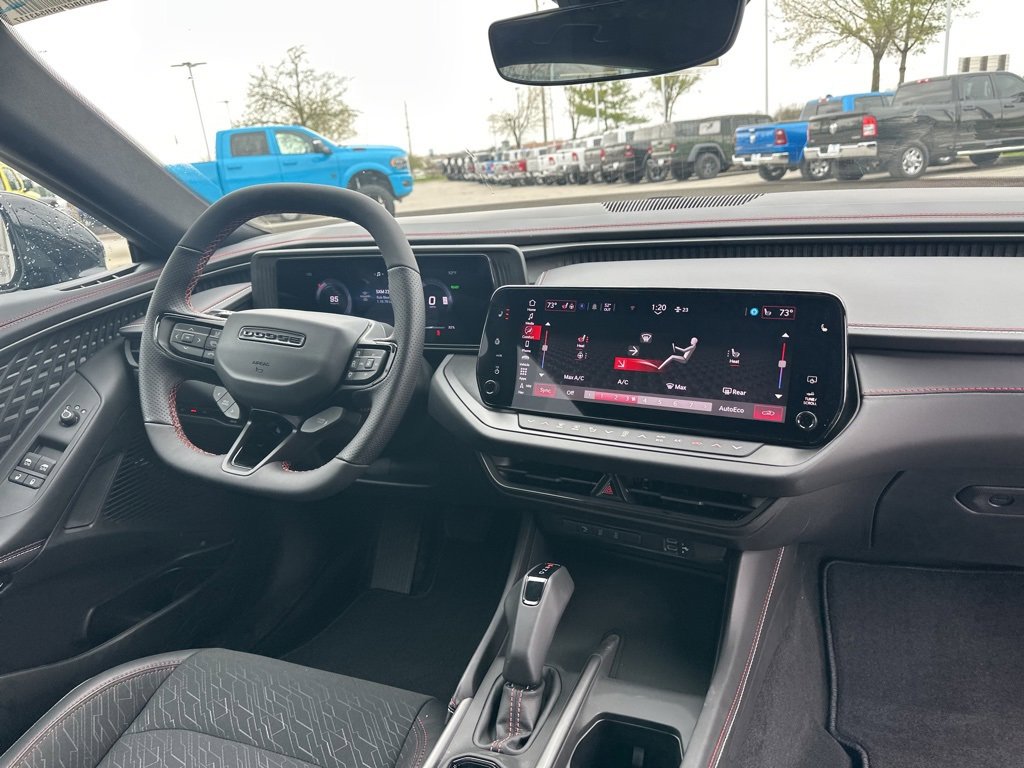 New 2025 Dodge Charger R/T w/ Quick Order Package 25M R/T image 2