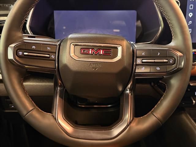 Used 2026 GMC Canyon AT4 w/ Technology Plus Package AWD/4WD image 23