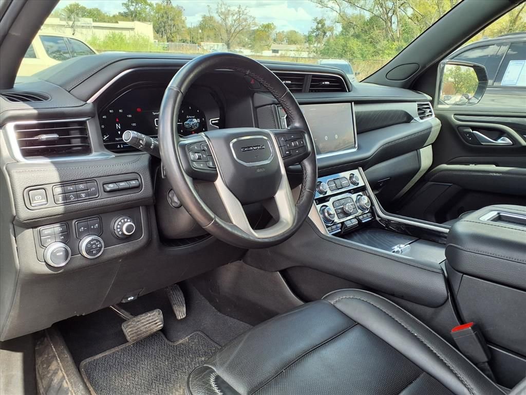 Used 2022 GMC Yukon Denali AWD/4WD image 24