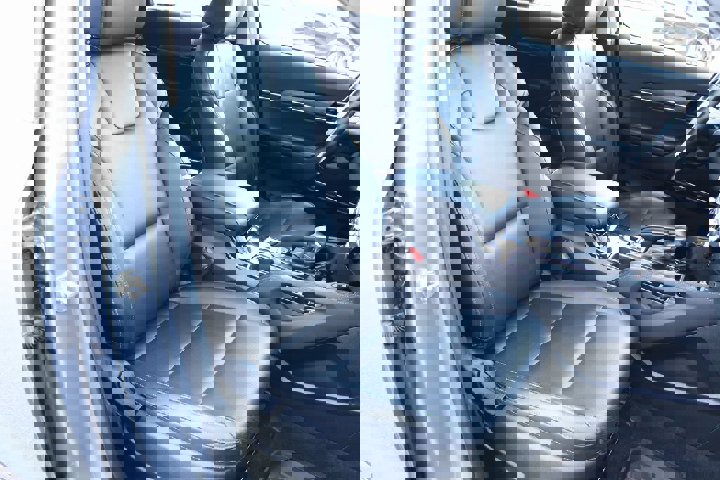 Used 2022 Kia Telluride EX image 25