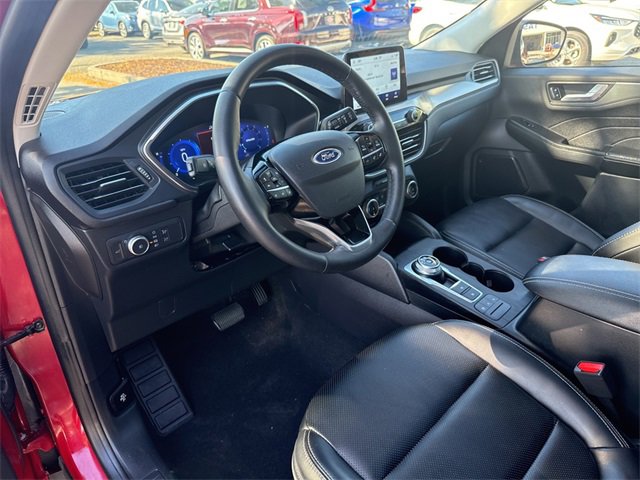 Used 2022 Ford Escape Titanium image 21