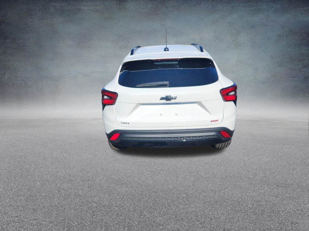 New 2026 Chevrolet Trax RS w/ Sunroof Package image 5