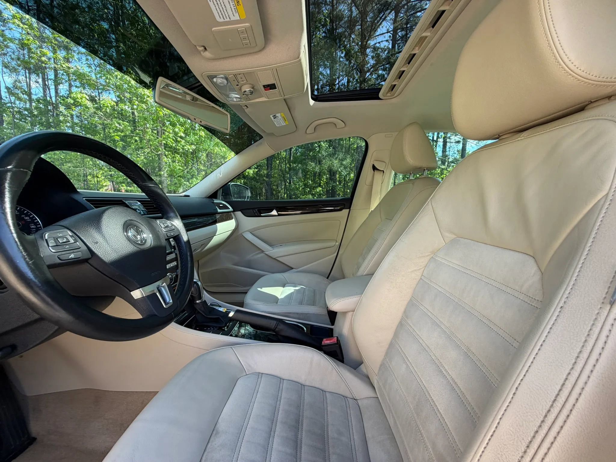 Used 2014 Volkswagen Passat TDI SEL Premium FWD image 14