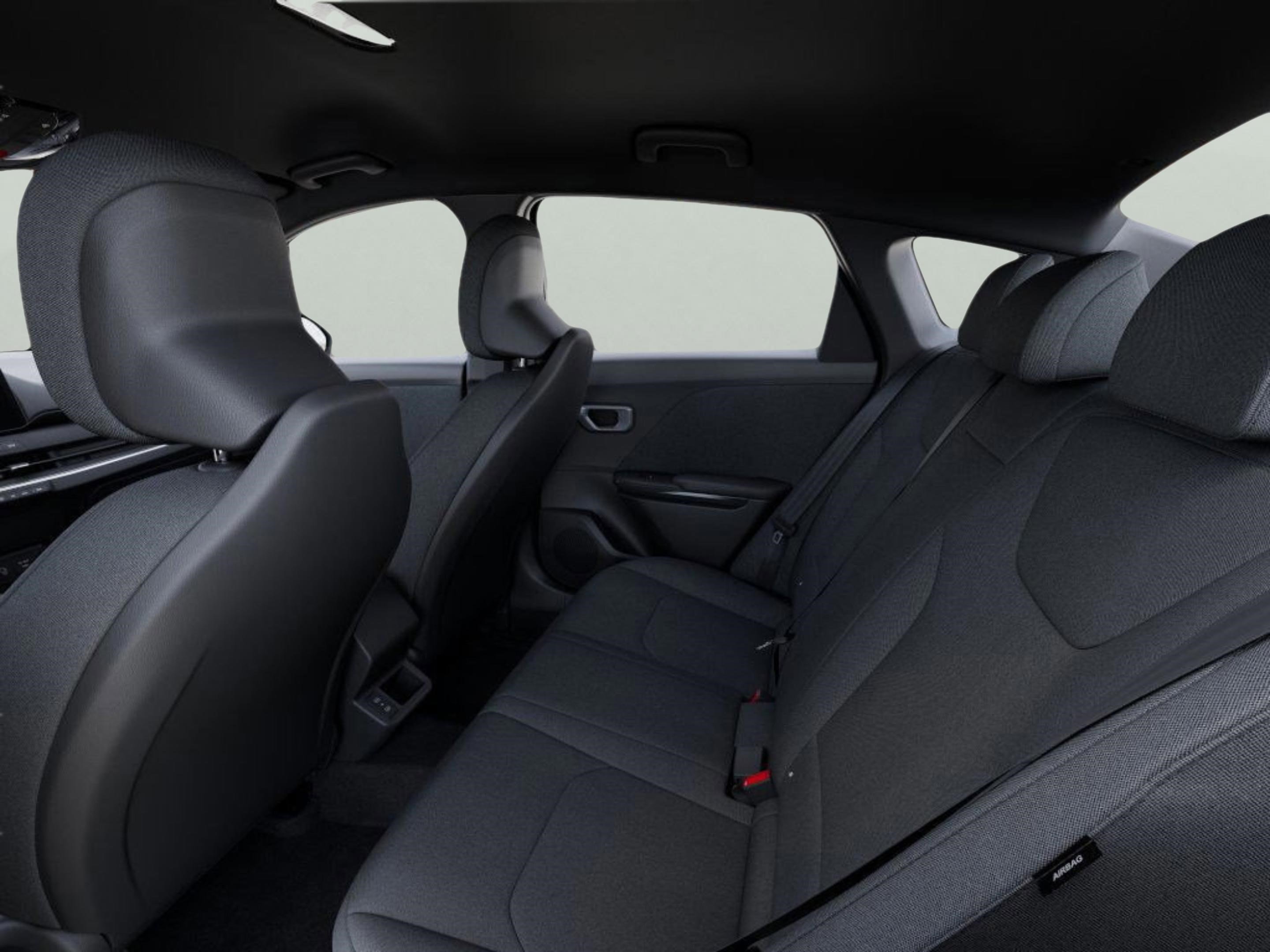 New 2026 Kia K4 LXS image 18