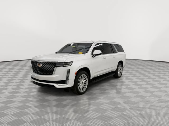 Used 2024 Cadillac Escalade ESV Premium Luxury w/ LPO, Floor Liner Package AWD/4WD image 4