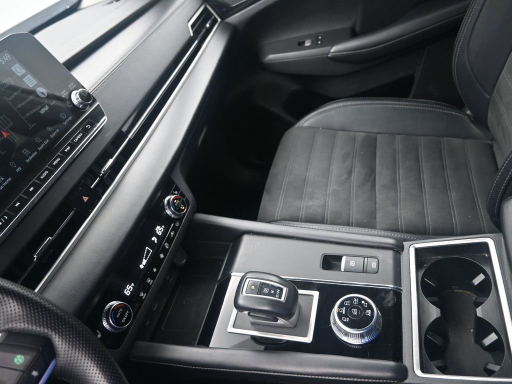 Used 2024 Mitsubishi Outlander SE AWD/4WD image 21