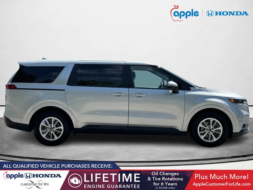 Used 2023 Kia Carnival LX FWD video 2
