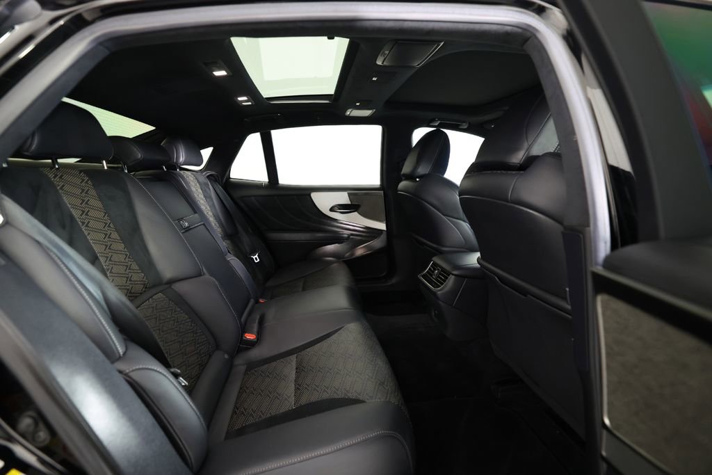 Used 2018 Lexus LS 500 F Sport w/ Performance Package image 11