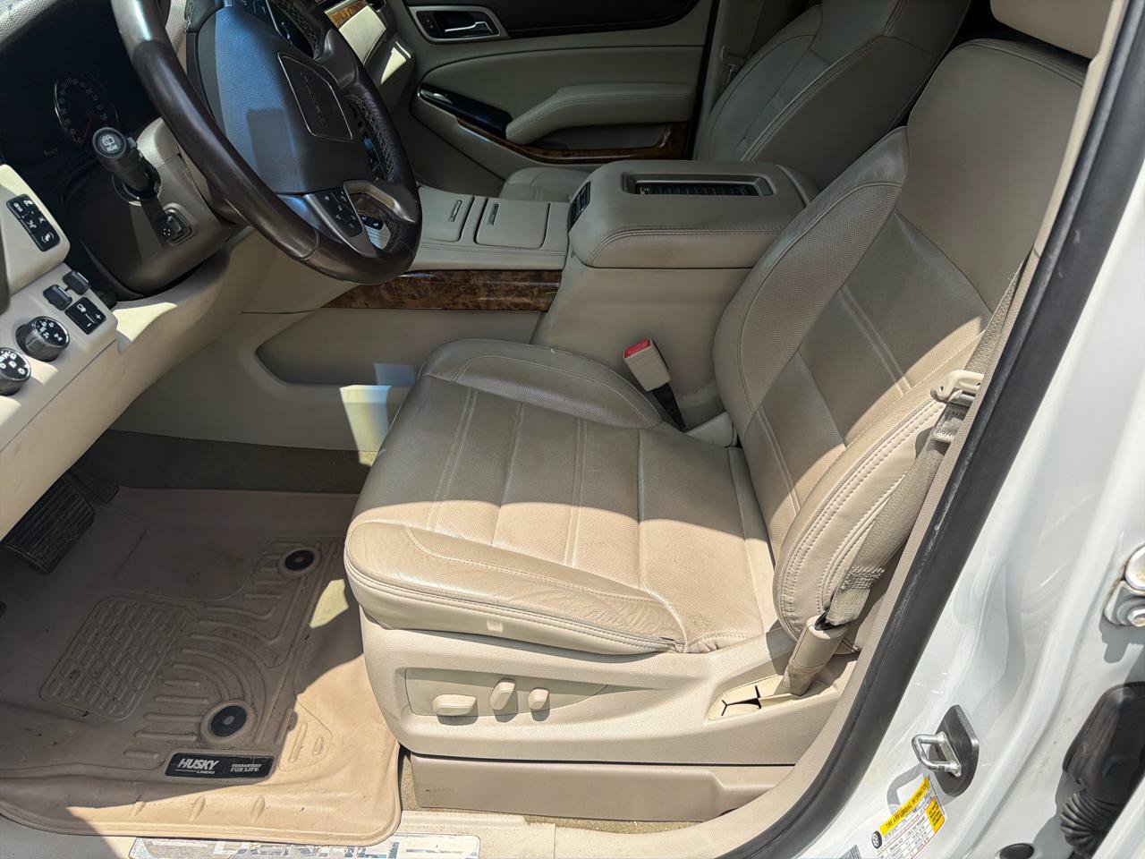 Used 2016 GMC Yukon Denali w/ Open Road Package AWD/4WD image 10
