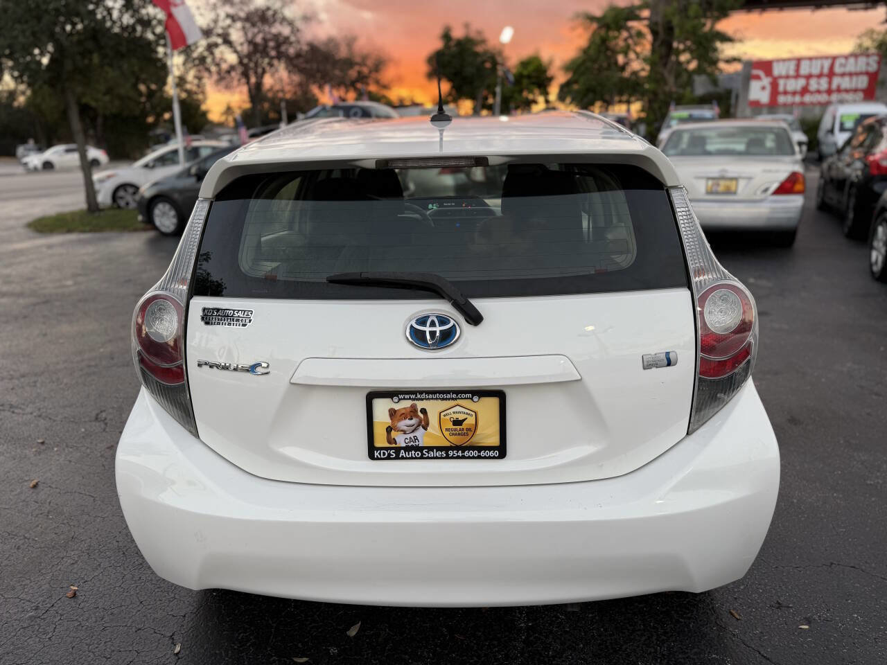 Used 2012 Toyota Prius C Three image 7