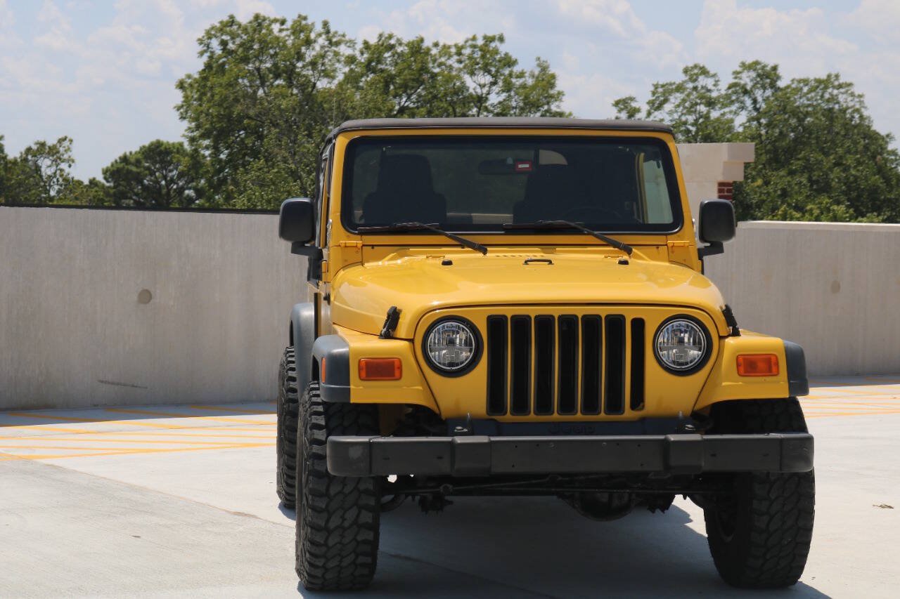 Used 2004 Jeep Wrangler X w/ Convenience Group AWD/4WD image 13