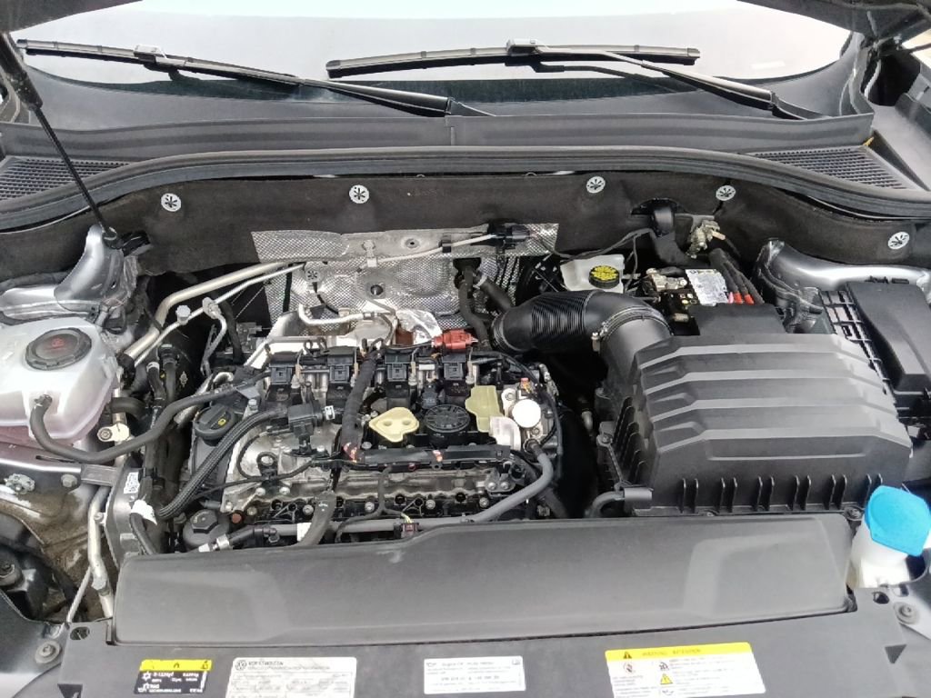 Used 2024 Volkswagen Atlas SE image 39