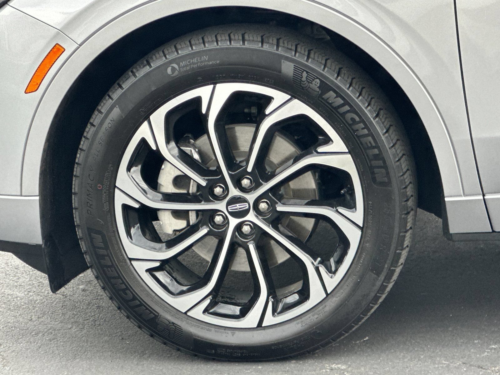 New 2026 Lincoln Nautilus Reserve AWD/4WD image 24
