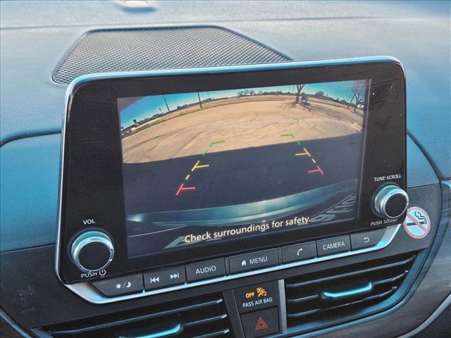 Used 2024 Nissan Altima 2.5 SV image 13