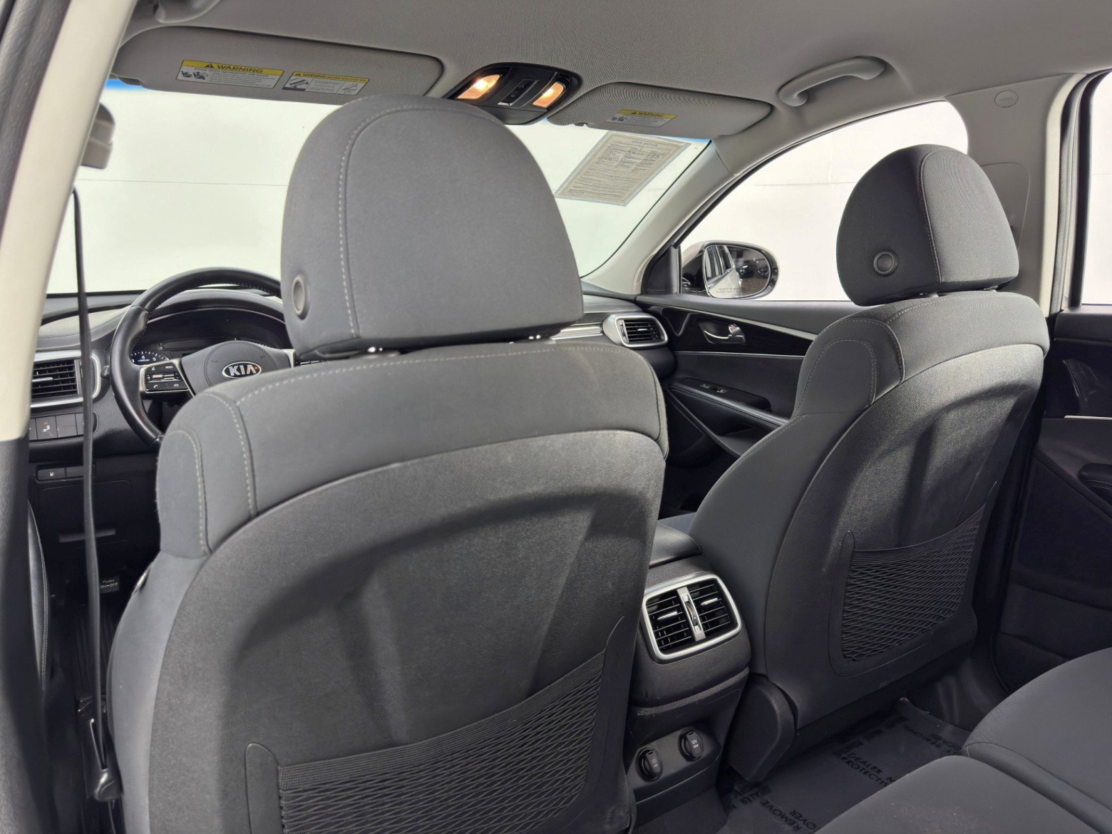 Used 2019 Kia Sorento LX w/ LX Convenience Package image 33