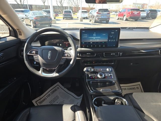 Certified 2022 Lincoln Nautilus AWD w/ Premium Package image 28