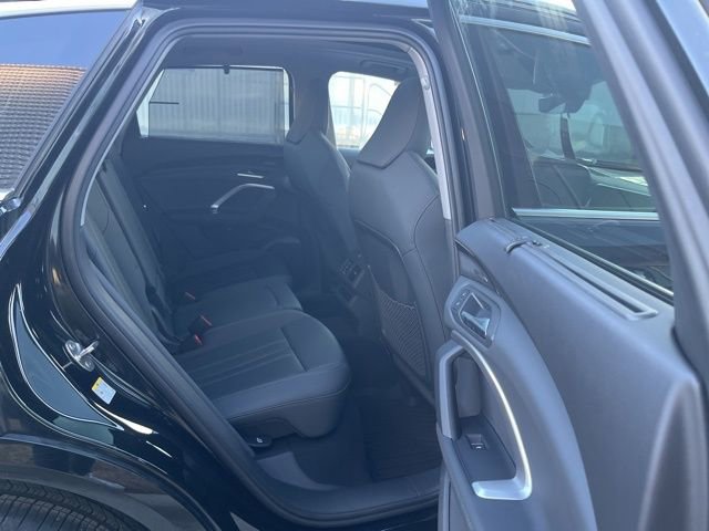 New 2025 Audi Q5 Prestige image 28