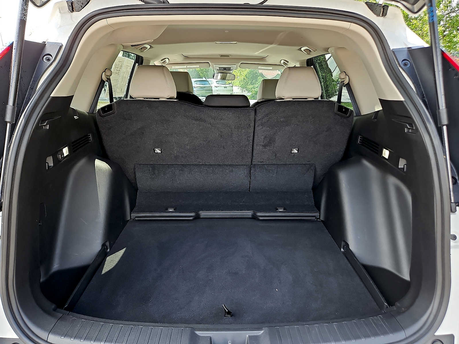 Used 2024 Honda CR-V EX image 29