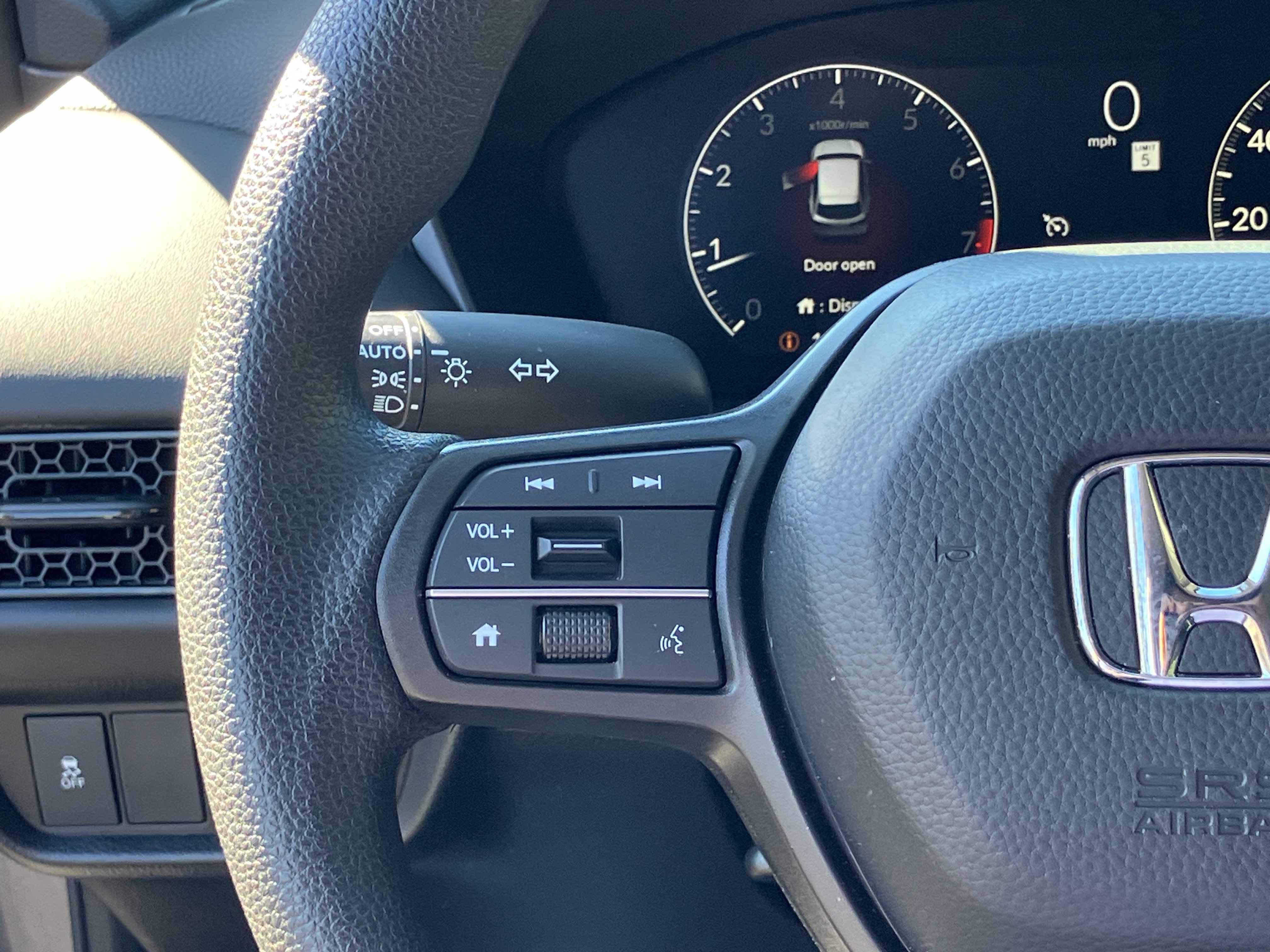 Used 2026 Honda HR-V LX image 21
