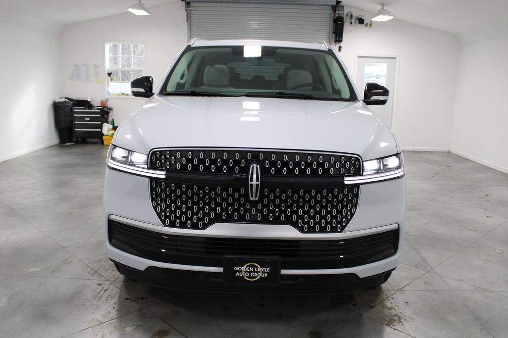 New 2026 Lincoln Navigator L Reserve image 2