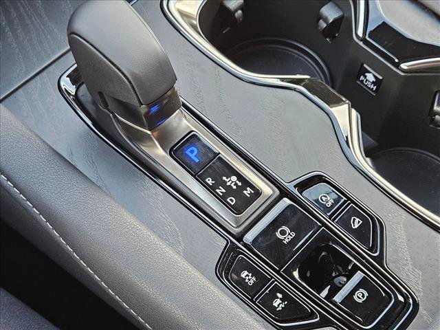 Used 2026 Lexus RX 350 Premium w/ Kick Snesor w/ Tow Package image 17