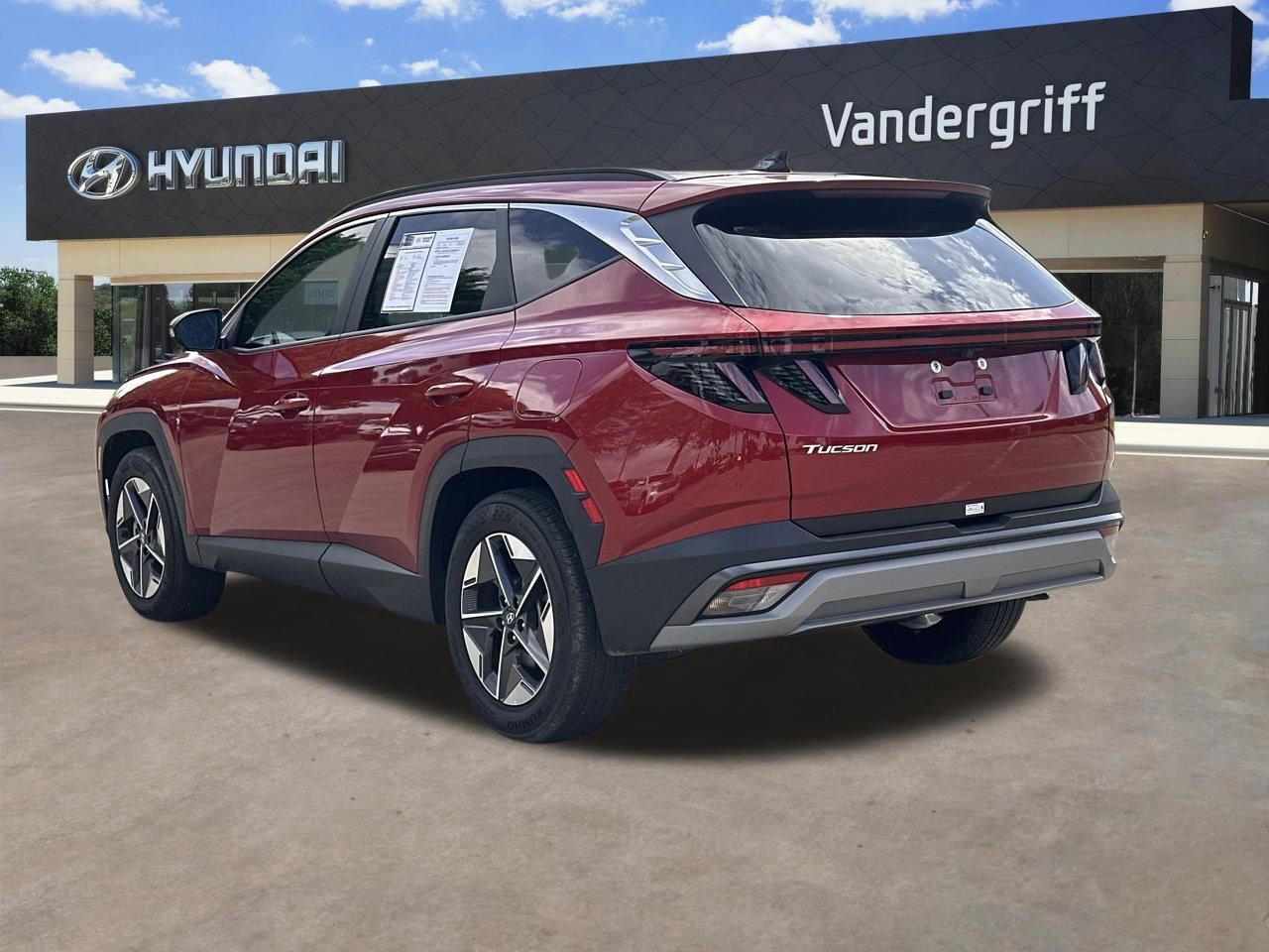 Used 2026 Hyundai Tucson SEL FWD image 8